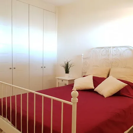 Apartamento Con Parking Y Piscina *