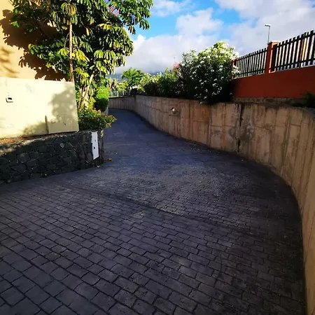 Apartamento Con Parking Y Piscina *