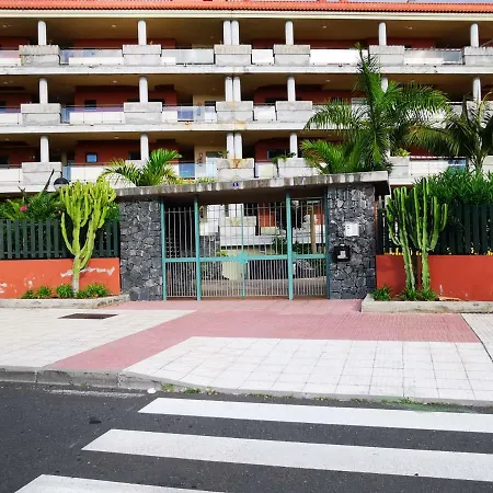 Apartamento Con Parking Y Piscina *