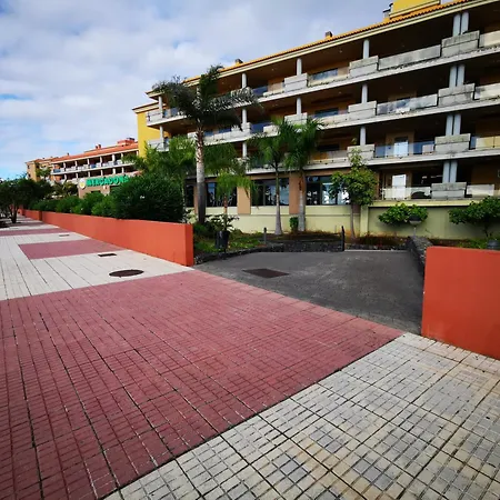 아파트 Apartamento Con Parking Y Piscina