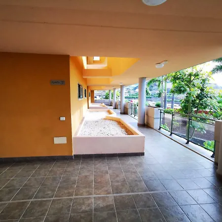Apartamento Con Parking Y Piscina Apartamento